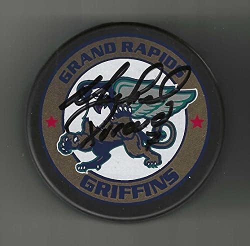 Сувенир за миене с автограф Мишел Пикара Гранд Рэпидз Гриффинз - за миене на НХЛ с автограф