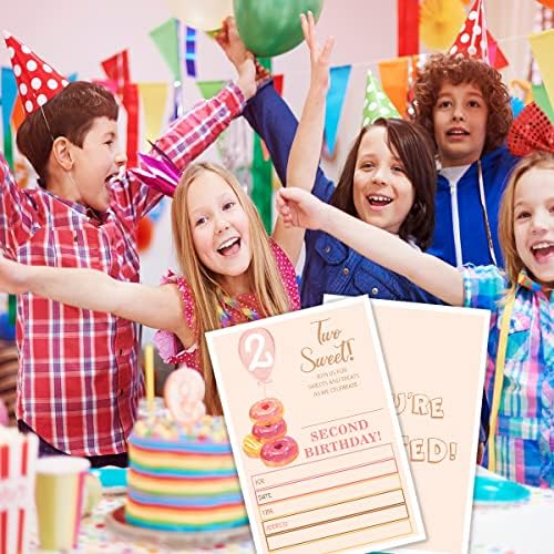 Покана за 2-ри Рожден ден В Пликове, Аксесоари за парти в чест на рождения ден на с Пончиками, Двустранни Печатни
